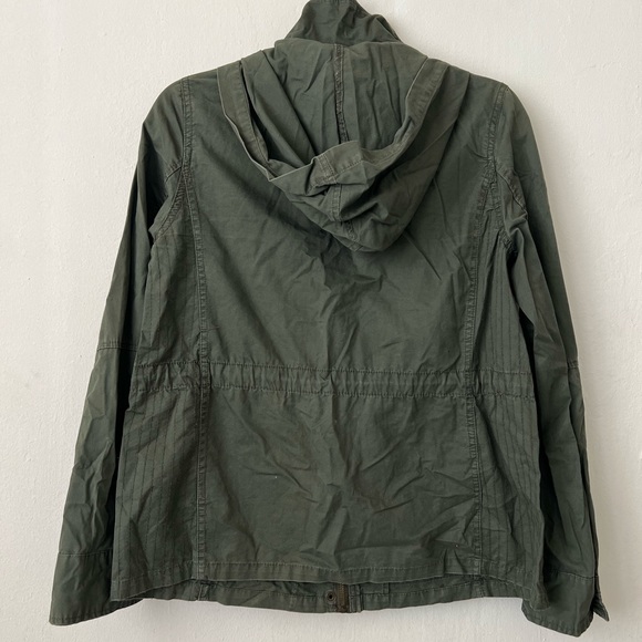 Jacket 🕷 - Picture 2 of 2